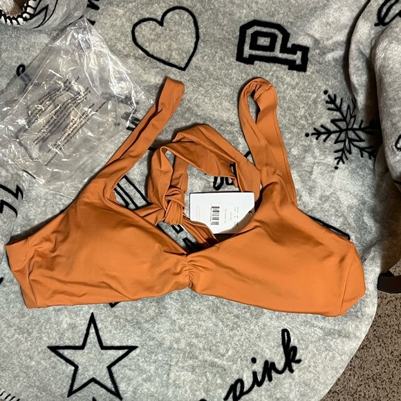 GWP RAYBANS! NWT Andie Swim Honolulu top in Chestnut with tie back detail size m - Picture 7 of 15